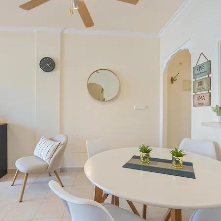 Casa Marie-pierre * Villamartin (Valencia)